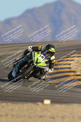 media/Dec-10-2023-SoCal Trackdays (Sun) [[0ce70f5433]]/Turn 12 (2pm)/